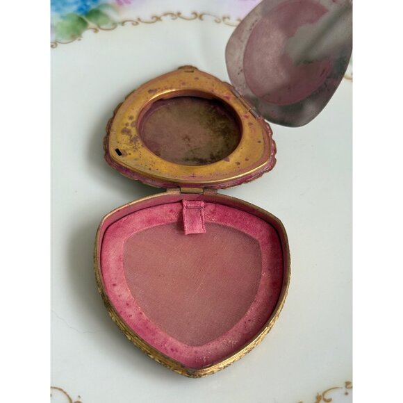 Vintage 1930s Brass Hand Painted Floral Rough Blush Compact/Mirror - Picture 10 of 11